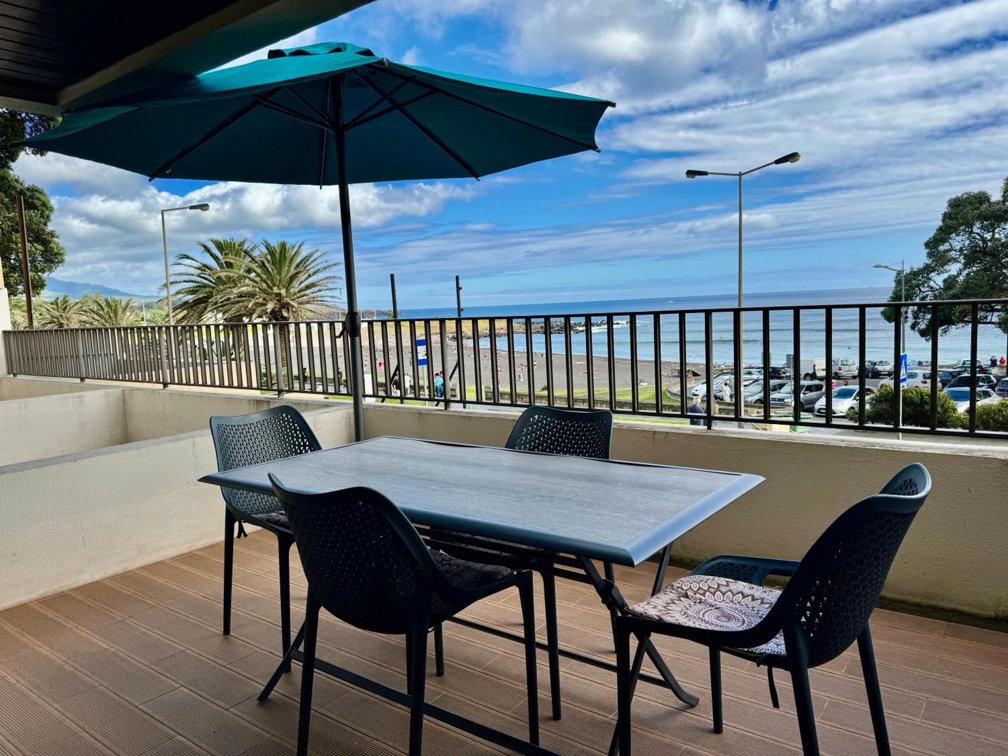 Beach Front House Понта Делгада Екстериор снимка